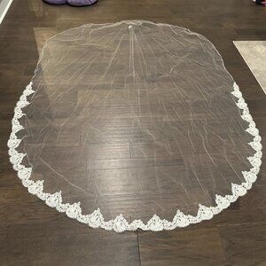 Nina Bridal Iris Wedding Veil IVORY Wedding One Single Tier Lace Tulle 7 ft Long